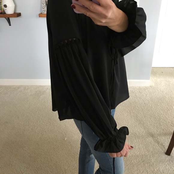 Black Ruffle Detail Tunic Top - Picture 3 of 7